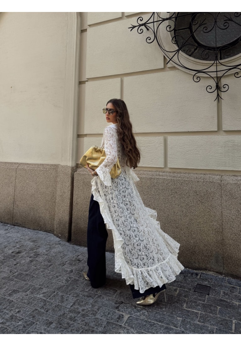 BLUSA MANGA LONGA RENDA GENTLY