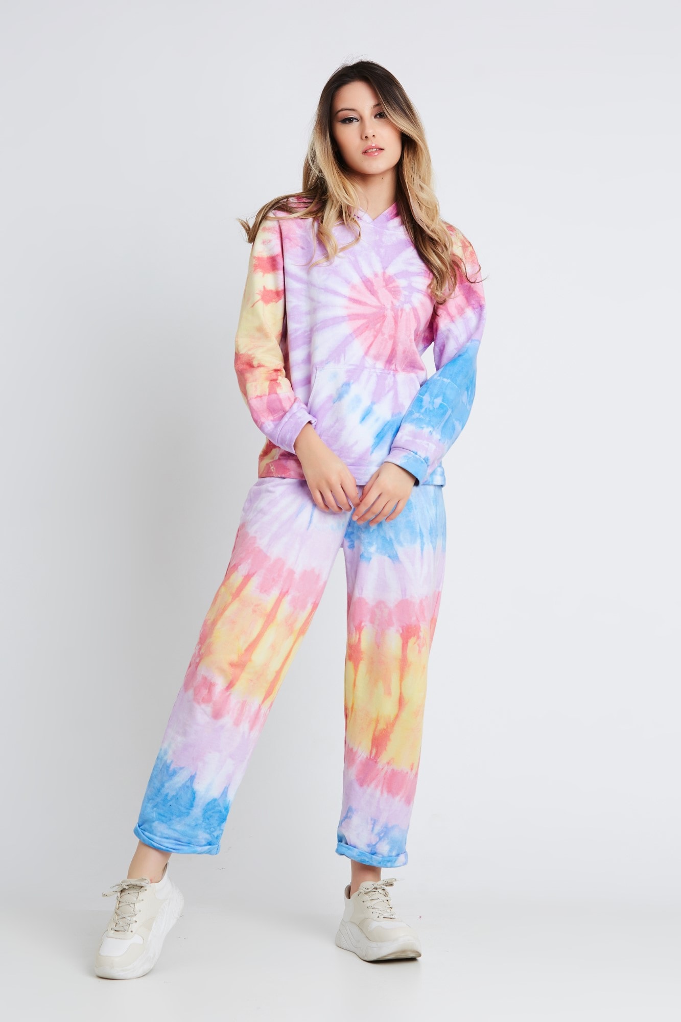 tie dye sweats and moletom com capuz set